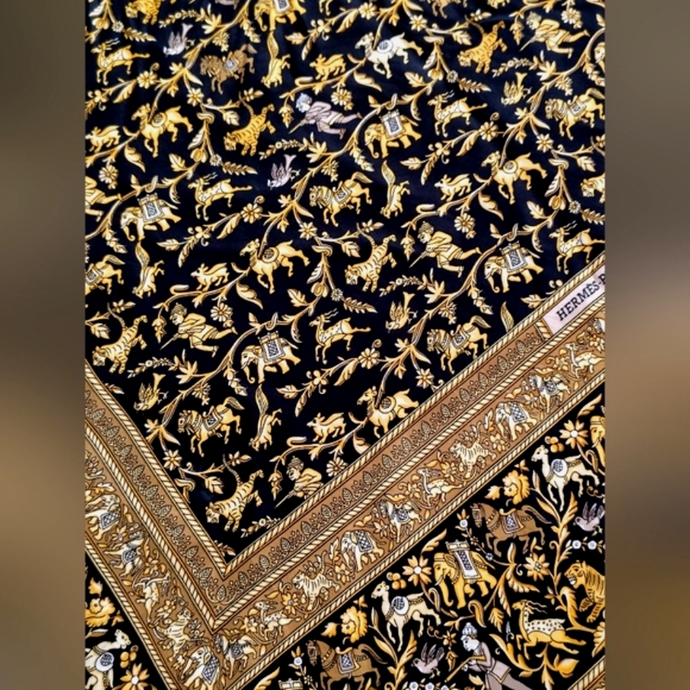 Hermes Chasse En Inde Black & Gold Silk Scarf - Picture 13 of 16